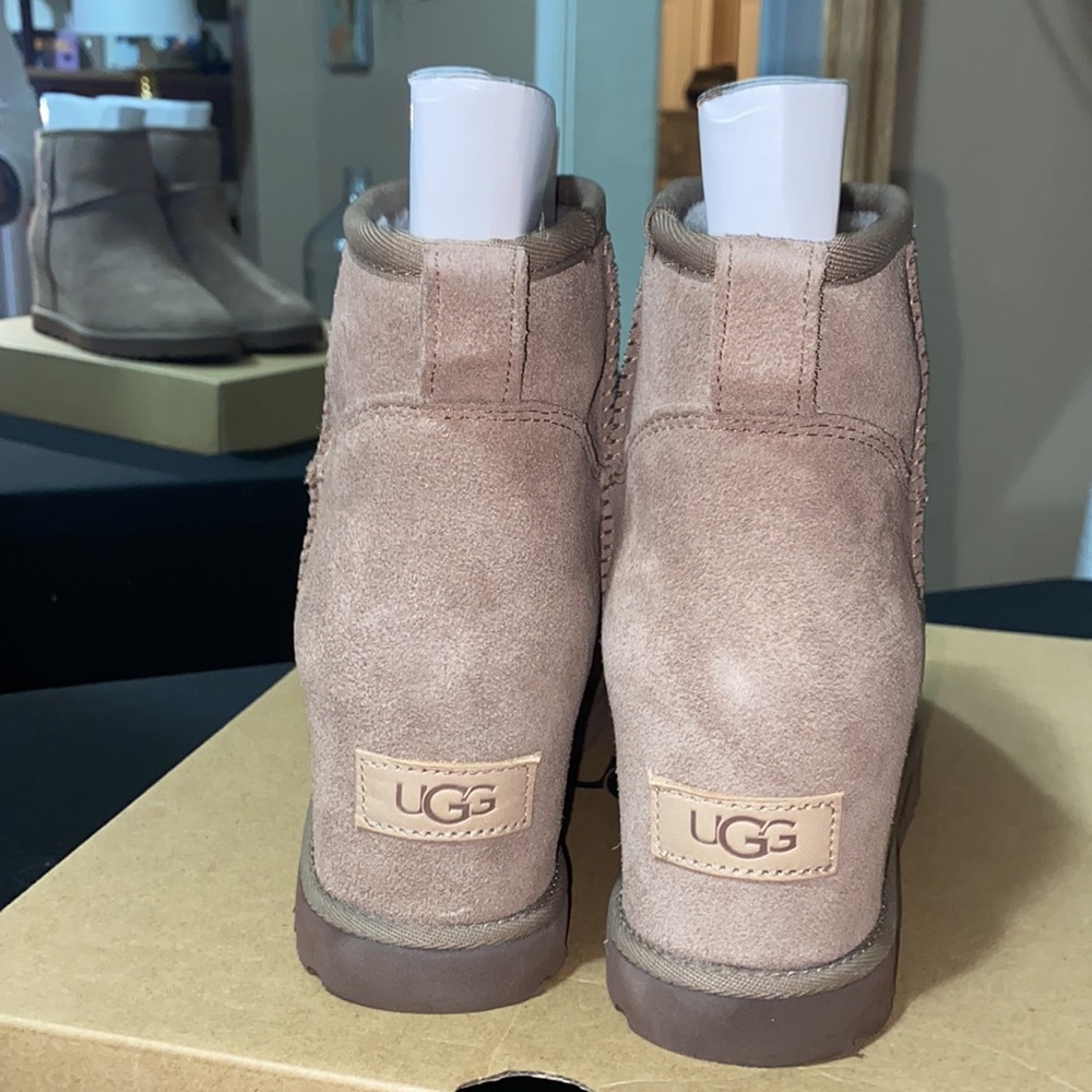 Uggs (Wedged)